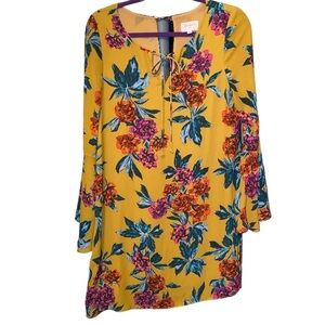 Everly dress floral print long bell style sleeves keyhole opening lined Sz M